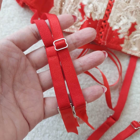 Victorias Secret valentine red corset garter belt - Picture 10 of 12
